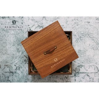 Novčanik, futrola za naočare i pljoska HEMINGWAY Hunters gift box 