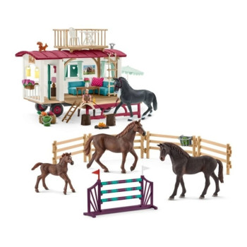 Trajni trening pored karavana SCHLEICH 