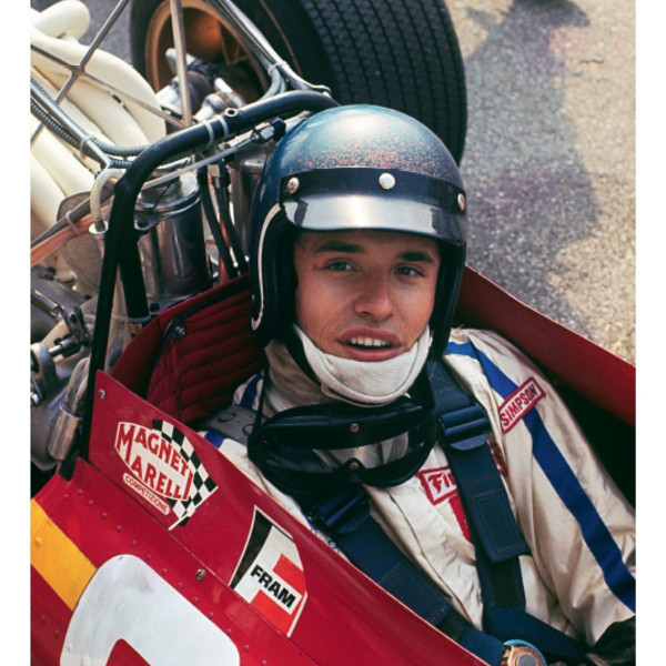 FERRARI Upoznajte legendu DATA STATUS 