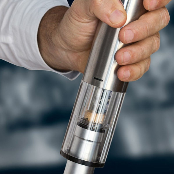 Automstski otvarač za flaše 