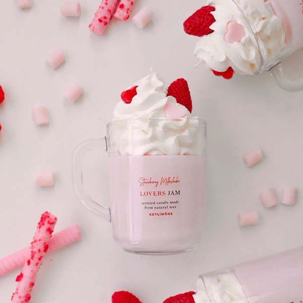 Sveća u čaši KETLIMONS Milkšejk jagoda 