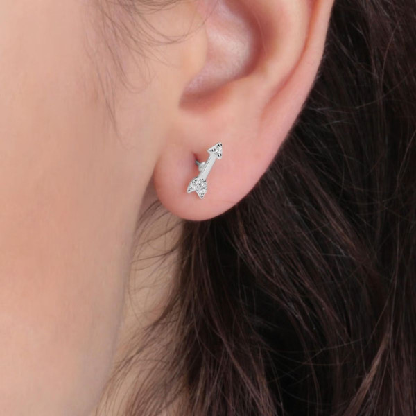 Minđuša singl LA PETITE STORY Arrow 