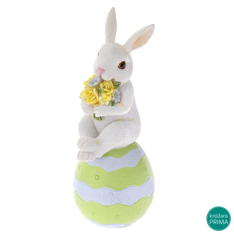 Uskršnji zeka na zelenom jajetu 