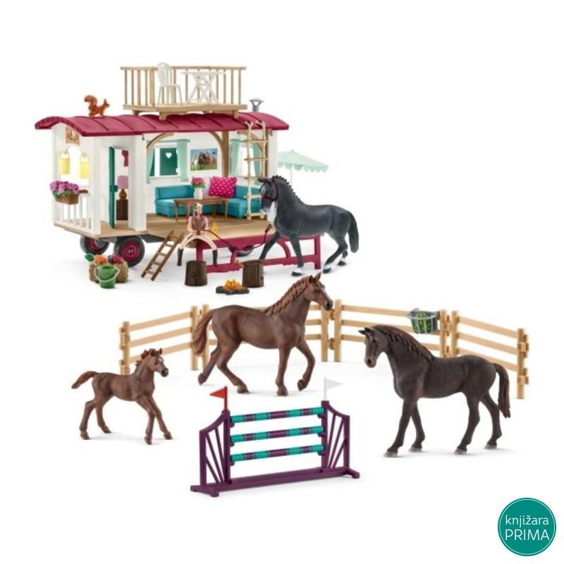 Trajni trening pored karavana SCHLEICH 