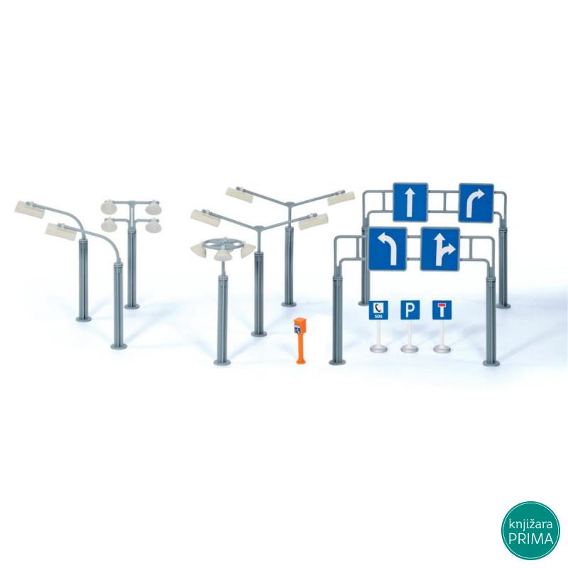 Ulični znakovi i ulično svetlo SLIKU 5594 