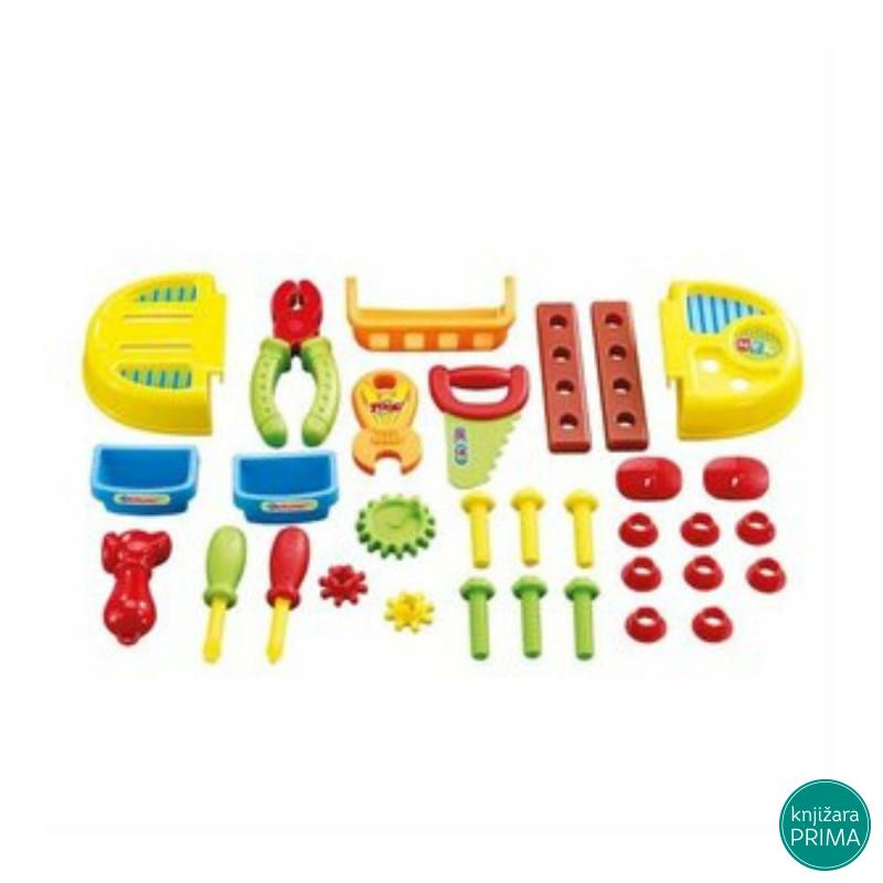 Set sa alatom WOODY sto 