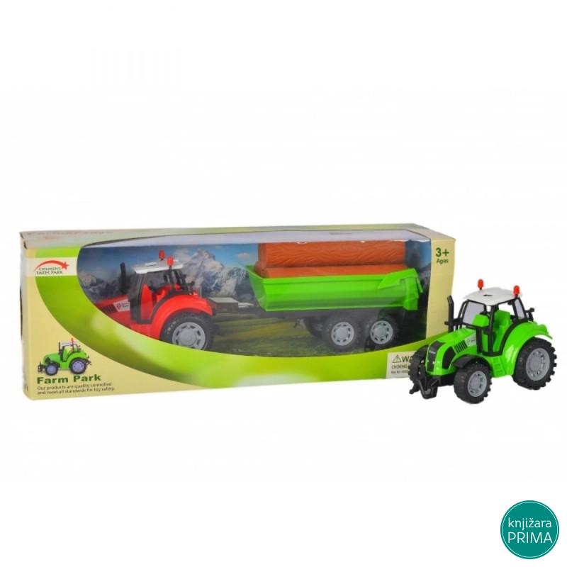 Traktor sa prikolicom - transport drva 