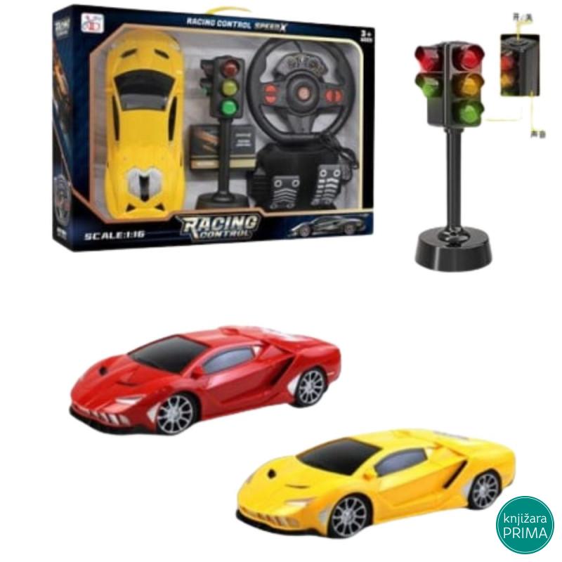 Auto sa pedalama i volanom i semaforom 