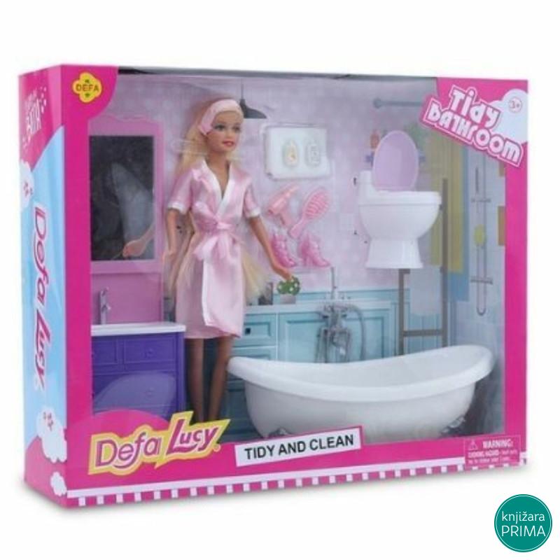 Lutka DEFA u kupatilu 