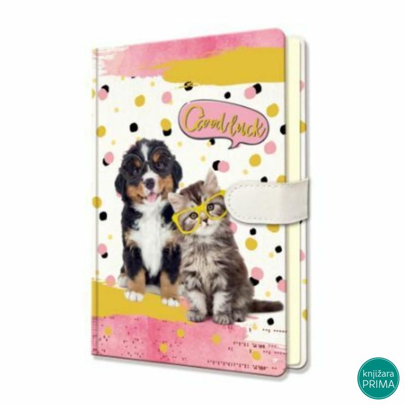 Notes sa magnetnom kopčom 